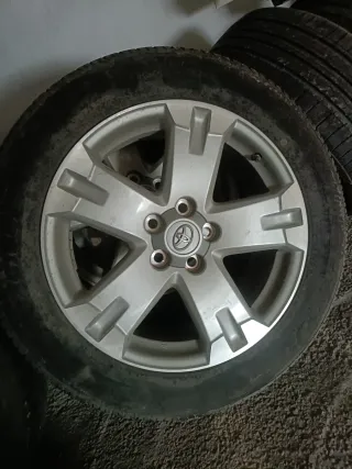 Llantas Toyota RAV4