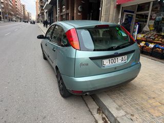 Ford Focus 2000
