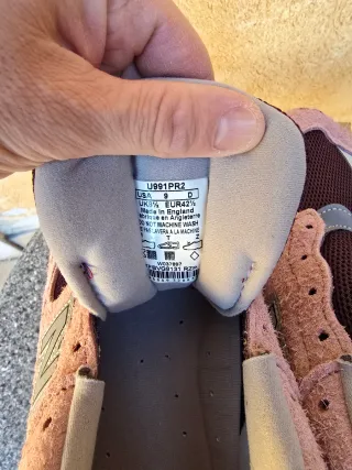 New Balance 991v2 Grape Sorbet