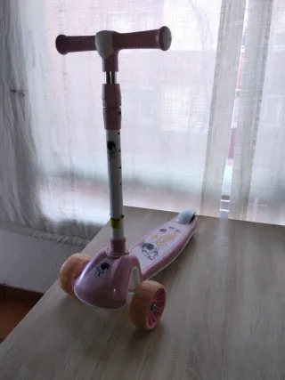 Patinete musical infantil 3 ruedas