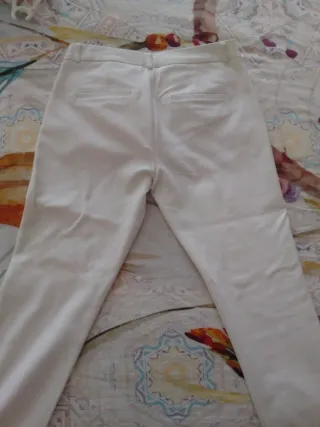 Pantalón vestir Stradivarius blanco
