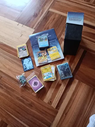 Pokemon Espada y Escudo Caja Coleccionista