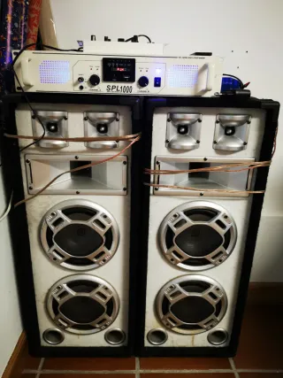 Equipo DJ Completo: Amplificador, Mezclador, Micró