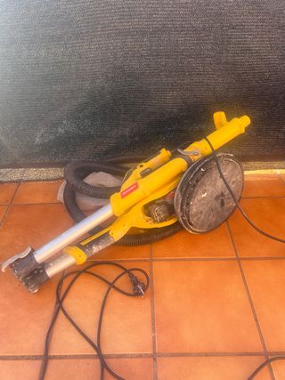 Lijadora de Pared HYCHIKA con Aspirador