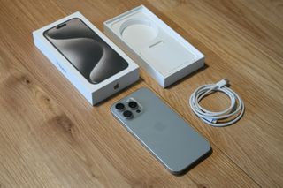 iPhone 15 Pro Max 256GB Titanium