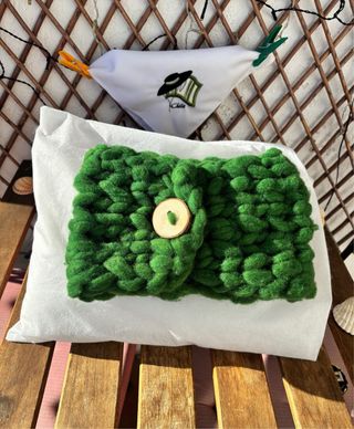 Bufanda original tejida a mano de oveja merina