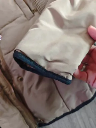 Abrigo corto Zara beige