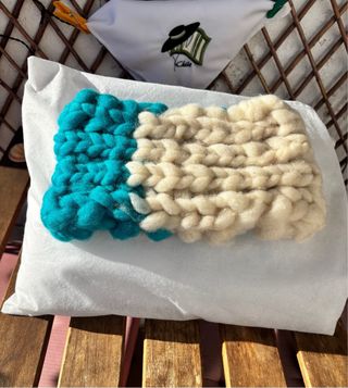 Cuello Mapuche Tejido a Mano Lana Oveja