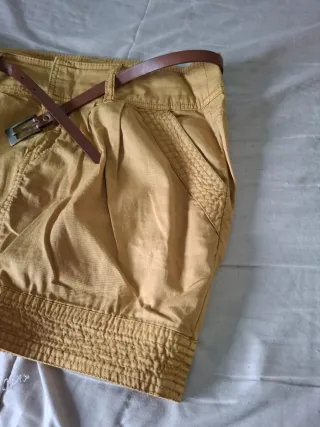 Minifalda Stradivarius Mostaza Talla 36