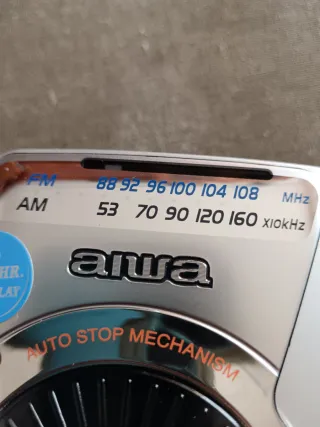 Aiwa HS-TA166 Radio Cassette Player Plata