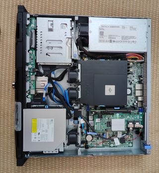 Servidor Dell PowerEdge R210 II