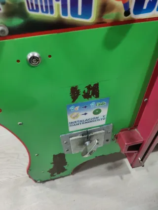 Futbolín con bolas saltarinas