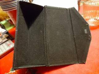 Custodia Gucci Nera Vintage