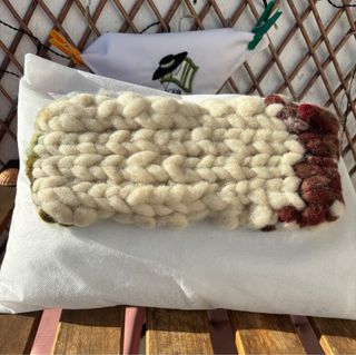 Precioso cuello mapuche hecho a mano, lana oveja