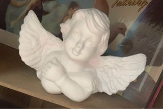 Figura Ángel Escayola