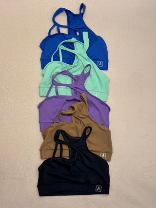 Top deportivo asimétrico varios colores🇨🇴