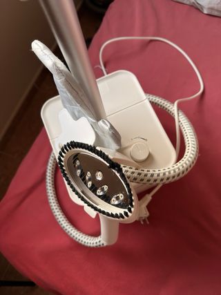 Plancha de vapor vertical CREATE casi nueva