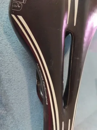 Sillín Mendiz Negro y Blanco