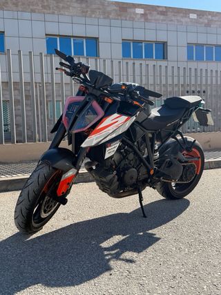 KTM Super Duke 1290 R