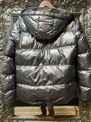 Abrigo acolchado de plumas