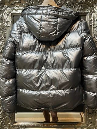 Abrigo acolchado de plumas