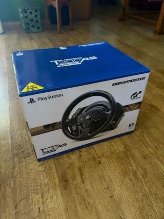 Volante Thrustmaster Gran Turismo Edición