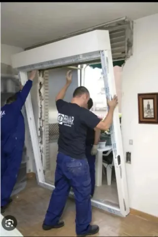 Instalación de ventanas y puertas