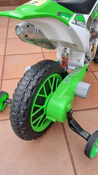 Moto Eléctrica Infantil 12V Verde
