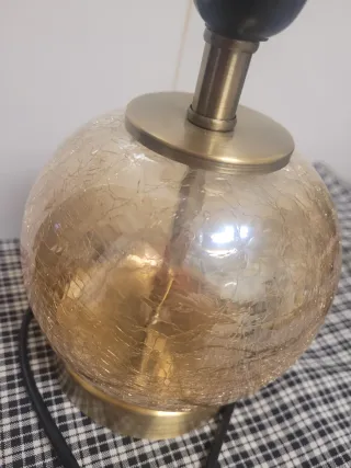 LÁMPARA DE MESA DE CRISTAL