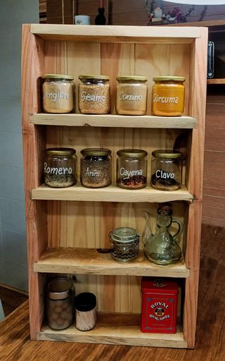 Balda decorativa artesanal de madera maciza