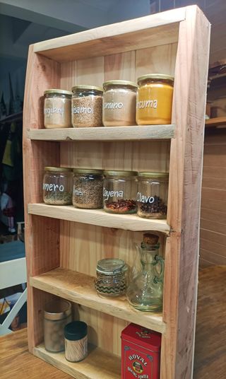 Balda decorativa artesanal de madera maciza