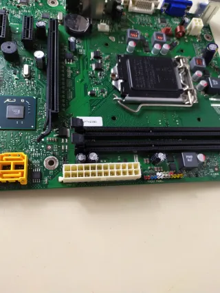Placa base Fujitsu D2990-A11 GS3 LGA1155 DDR3