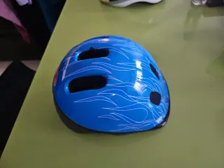 Casco azul para niños WeeRide