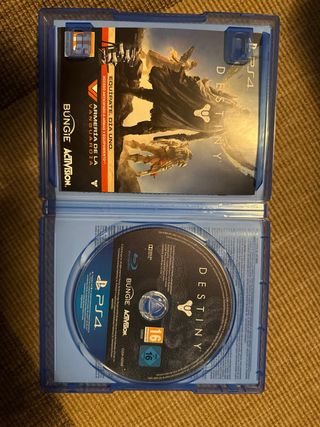 Lote 3 Giochi PS4: FIFA 16, FIFA 17, Destiny e PSP