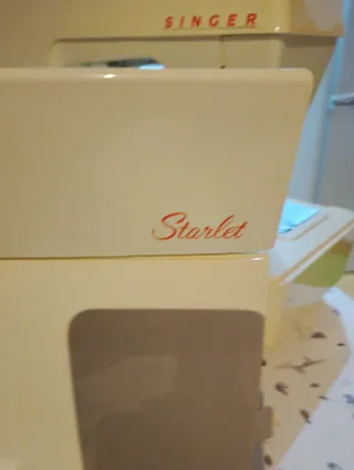 Máquina de coser Singer Starlet