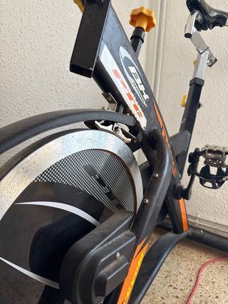 Bicicleta Spinning BH Hi Power