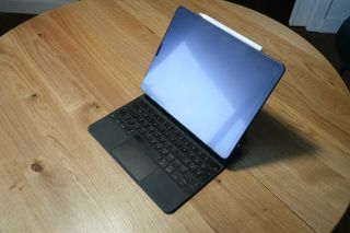 iPad Pro 12.9 5ª Gen 128GB Wi-Fi