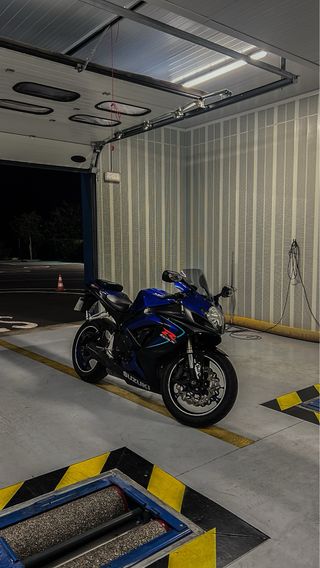 Suzuki GSXR 600 K6 2006