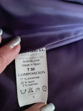 Chaquetón señora talla 50 morado