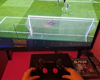 PS4 500GB Negra slim