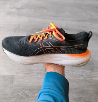 Asics Gel-Ziruss 8 | Talla 43.5 | Muy buen estado