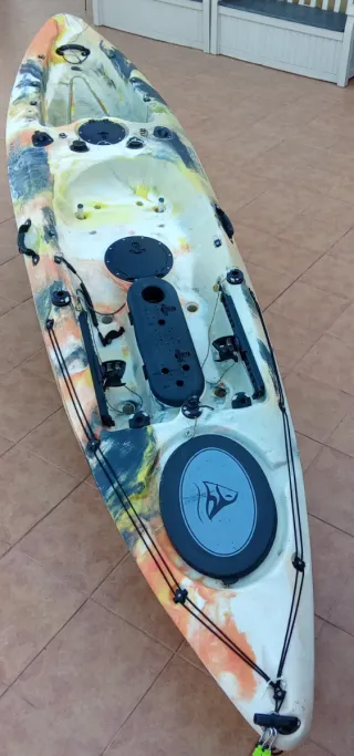 Kayak de pesca Yukon + carrito de transporte