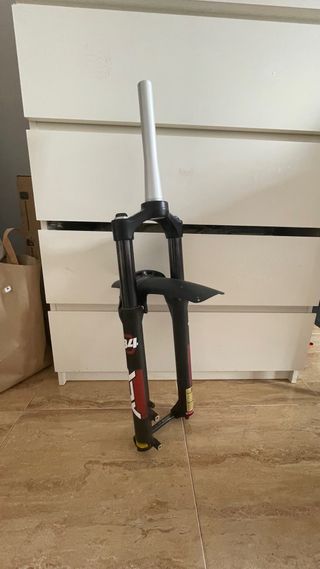 Horquilla SR Suntour XCR34