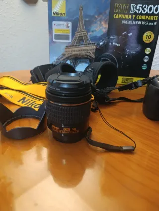 Cámara Nikon D5300 Kit + Accesorios