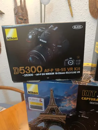 Cámara Nikon D5300 Kit + Accesorios