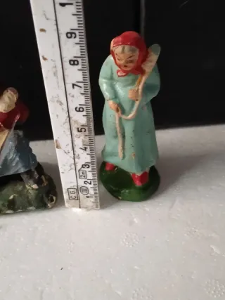 Pastori presepe vintage a scelta - 8 euro cad.