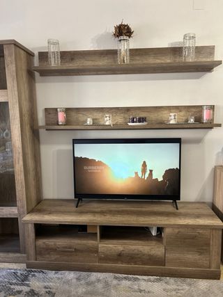 Mueble TV y Vitrina Madera