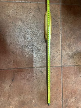 Lima triangular con mango de madera