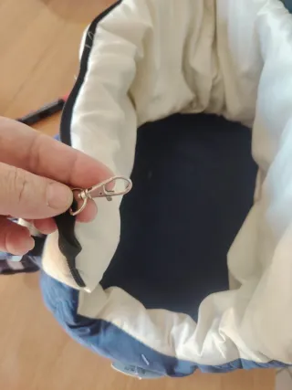 Trasportino per animali blu e bianco