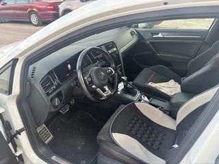 Volkswagen Golf GTI Performance